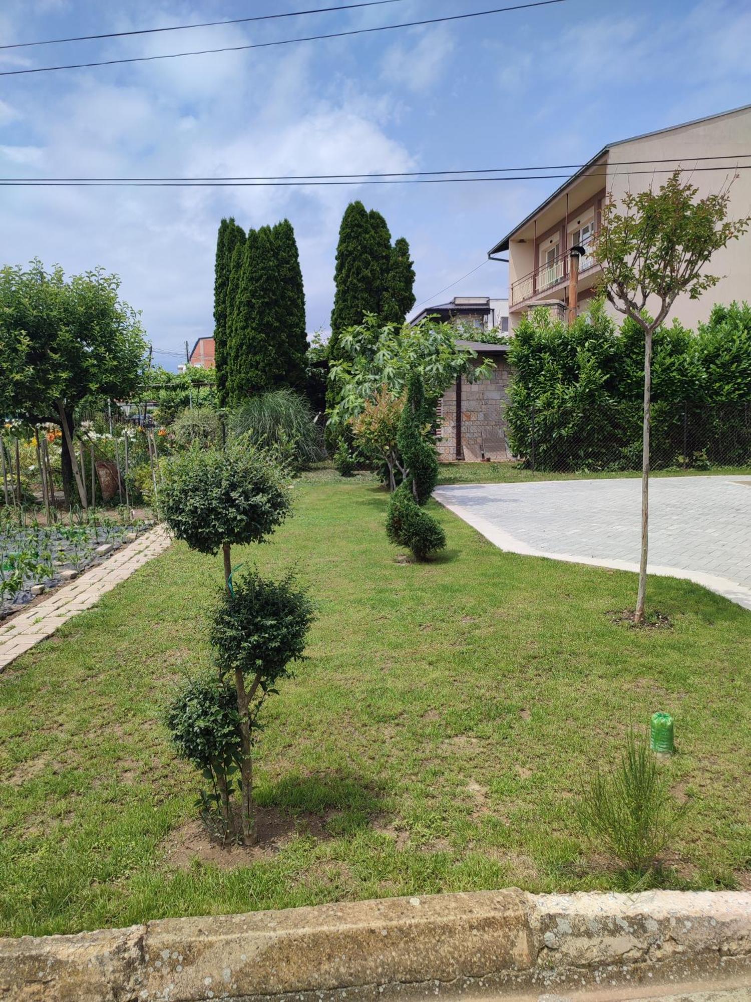 Apartments Three 奥赫里德 外观 照片