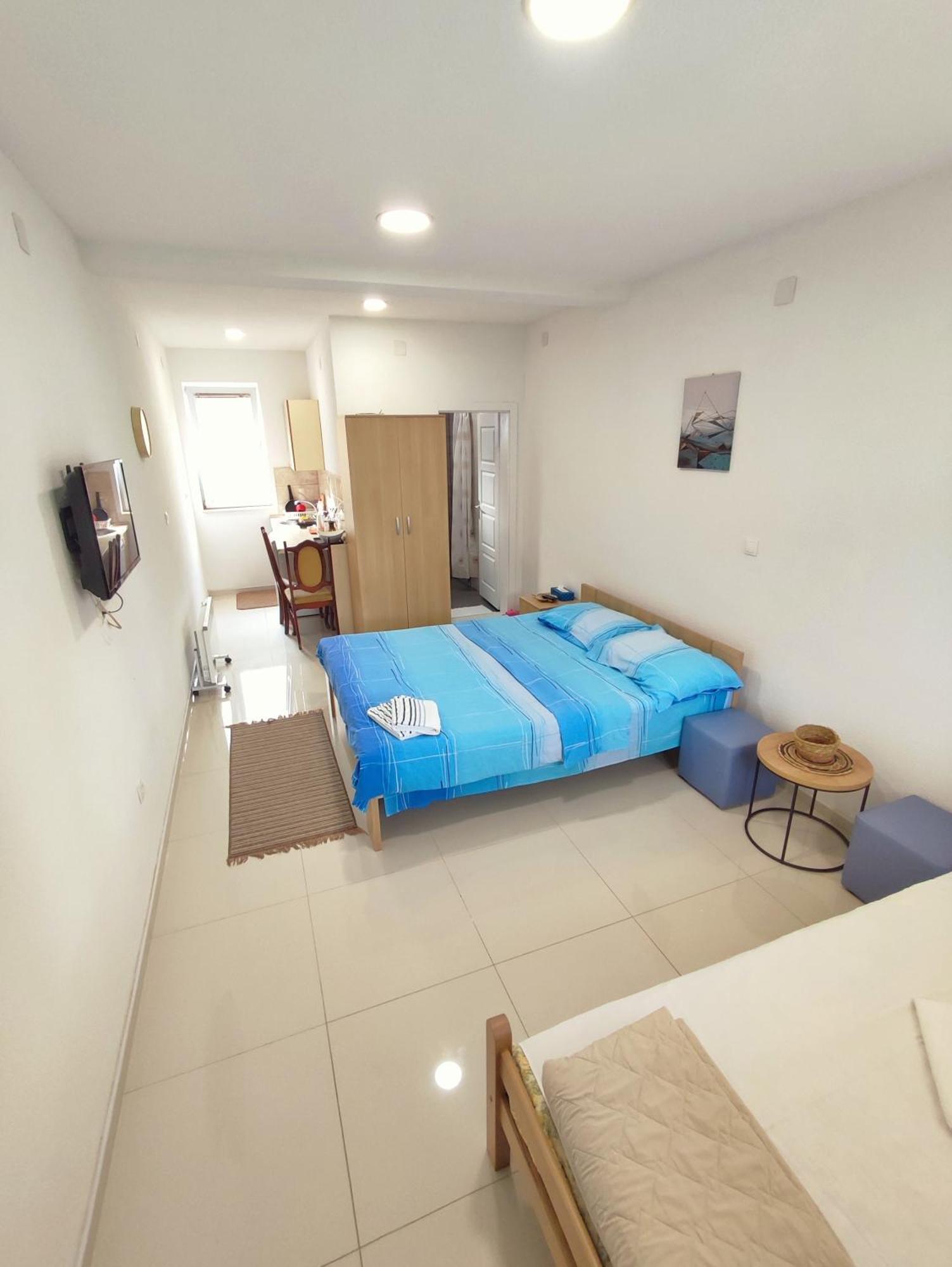 Apartments Three 奥赫里德 客房 照片